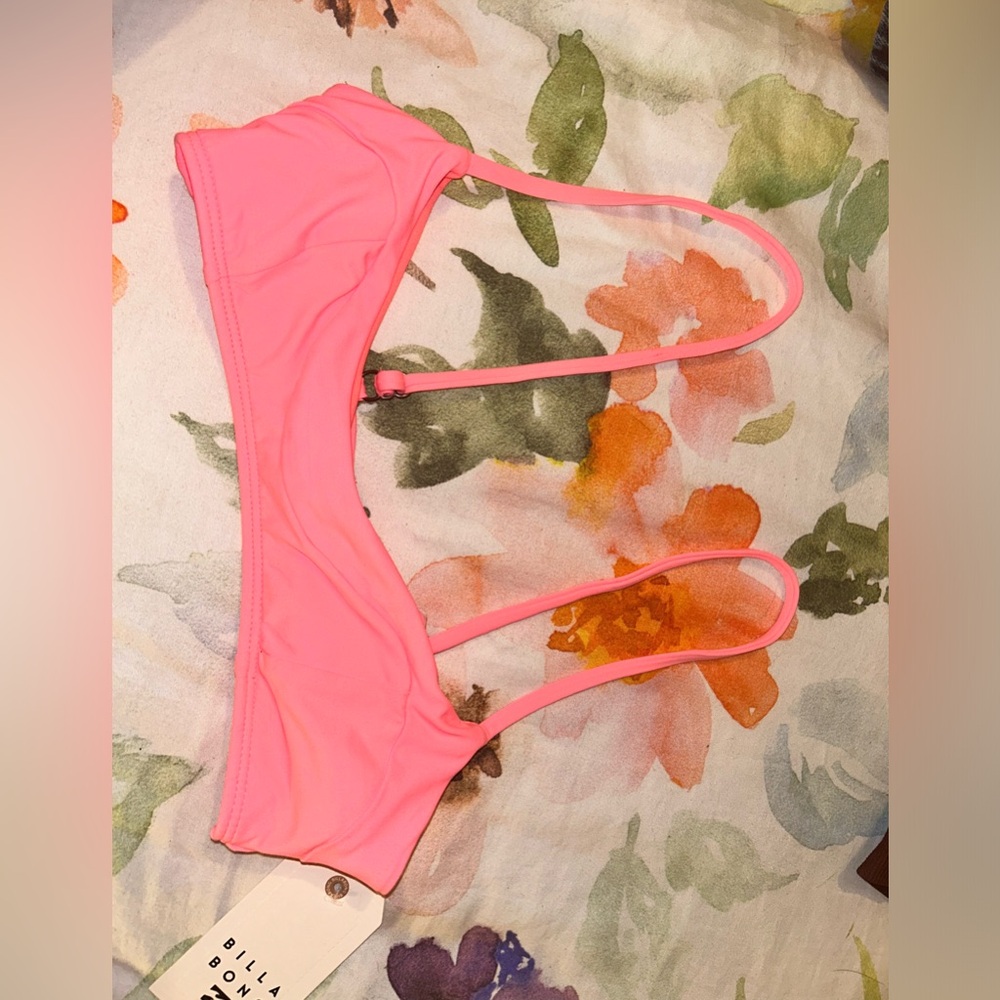 (NEW W TAGS) Billabong Bikini top